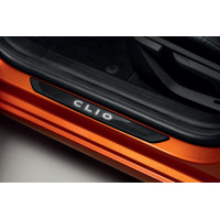 Clio illuminated door sills 