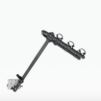 Towbar-mounted bicycle rack for 3 suspended bikes